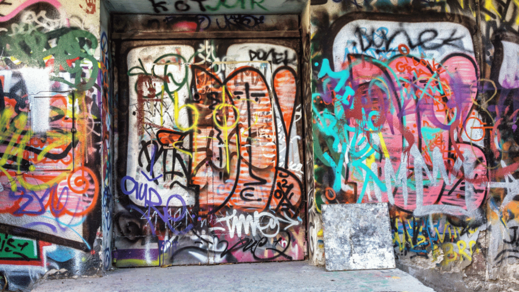 Graffiti Pier (Philadelphia, Pennsylvania)