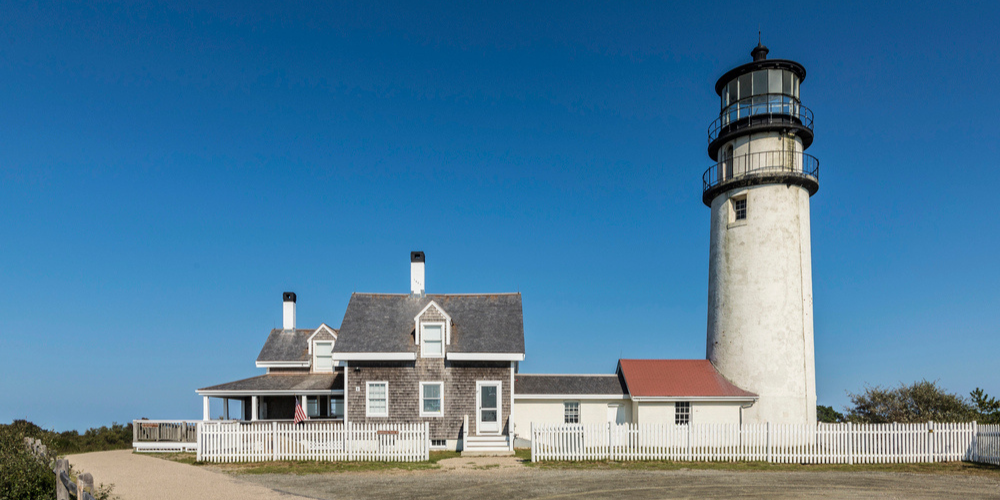 20 Best Lighthouses on the U.S. Coast With Historical Significance